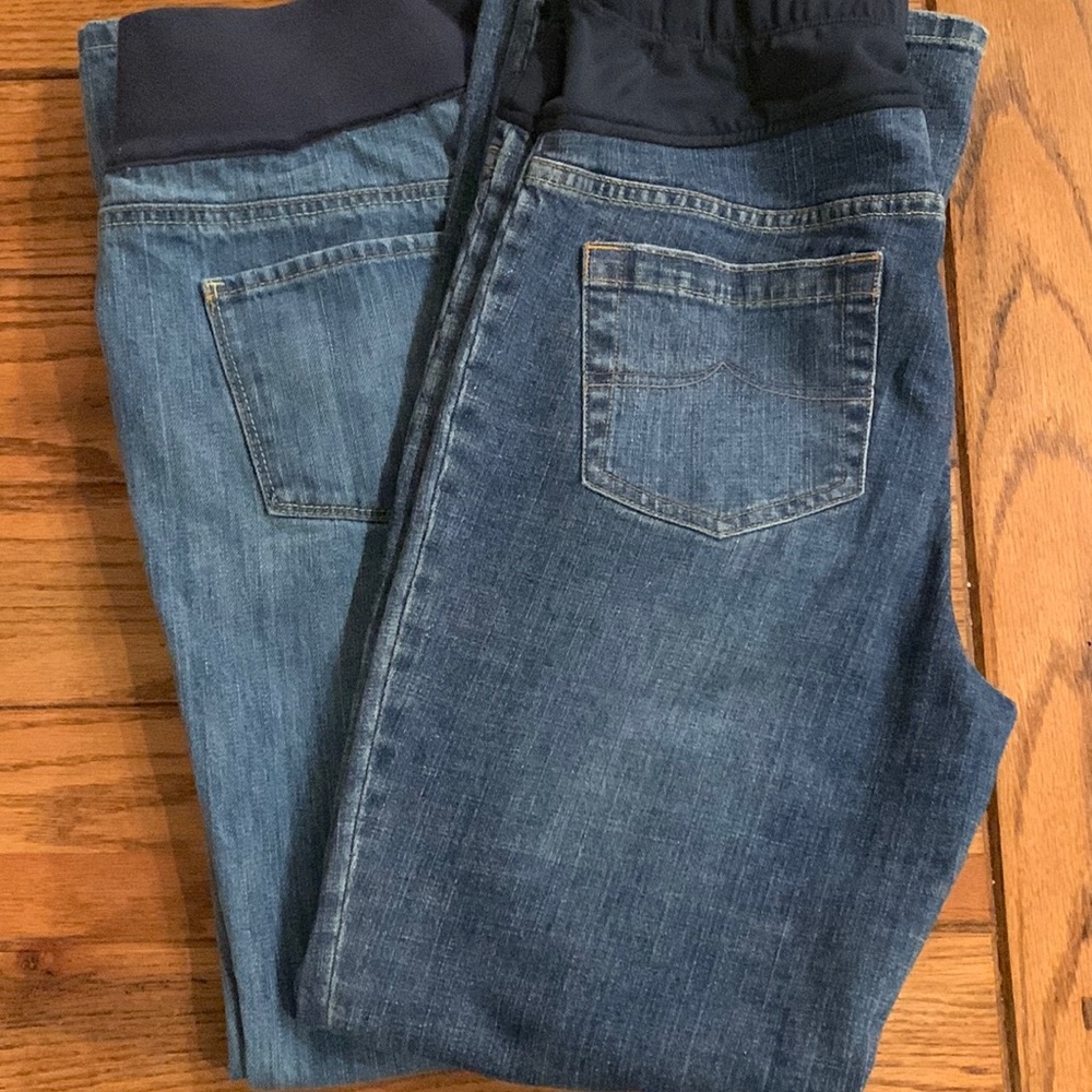 Old Navy Maternity Jeans 2 pair